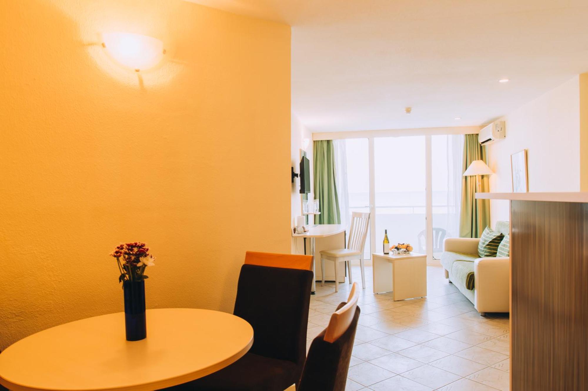 Hotel Mura 3*